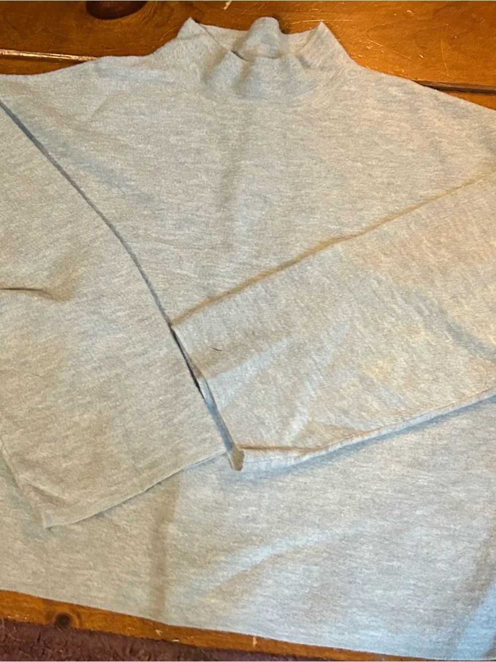 Aritzia The Group Light Gray Mock Neck 100% wool large Women's Sweater NWOT - Picture 2 of 5
